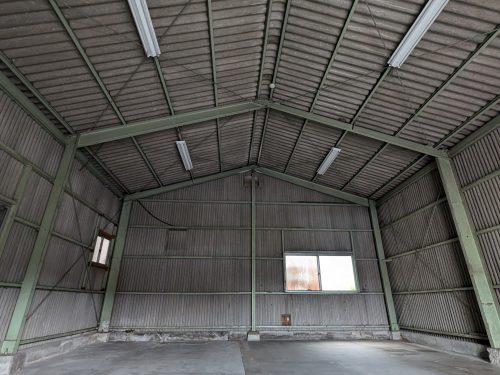 倉庫内部(内装)